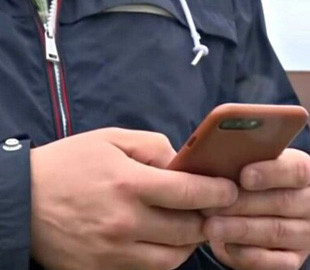 Названо головну ознаку, що на смартфоні точно є вірус