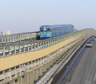 В Киеве девушка хотела покончить с собой и транслировала событие в соцсеть