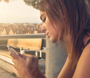 Интернет-продажи смартфонов в 2020 году достигнут рекордного уровня