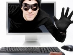 Двох чоловіків обдурили на 16 тисяч через OLX