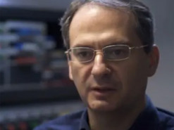 Автора розслідування про Навального охороняють спецзагони у Відні через шпигунів РФ, — WSJ