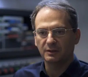 Автора розслідування про Навального охороняють спецзагони у Відні через шпигунів РФ, — WSJ