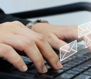 Опубликована подборка самых смешных петиций к президенту Зеленскому