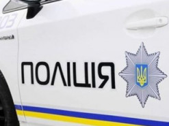 Написала "знайома": на Житомирщині аферисти виманили гроші в жінки через соцмережі