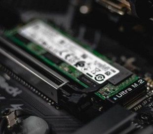 Блогер развеял миф об игровых возможностях новых SSD