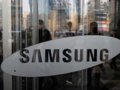 Samsung придумала смартфон в виде вывернутой наизнанку книжки ещё три года назад