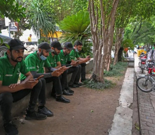 Інтернет у Пакистані сповільнюється до повзання
