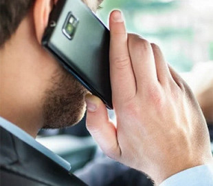 Мобільні оператори можуть підтвердити факт користування телефоном за кермом