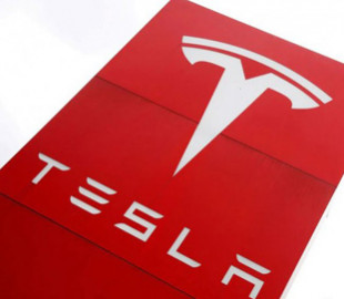 Tesla просить збільшити штрафи для неекологічних автовиробників