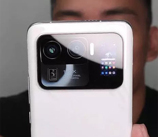 Новый флагман Xiaomi Mi 11 Ultra получил необходимые для выхода разрешения