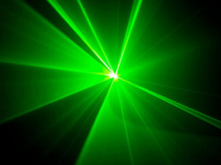 Самая быстрая в мире камера снимает со скоростью 70 триллионов кадров в секунду