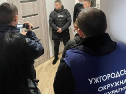 На Закарпатті викрили масштабну схему підроблення COVID-сертифікатів та інших документів