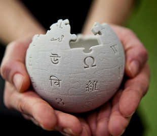 Путин хочет заменить Википедию на российский аналог