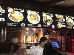 Случайный снимок на пляже разрушил жизнь продавца шаурмы