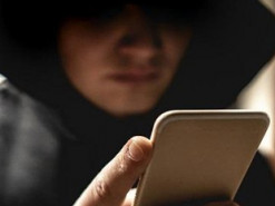 Інтернет-шахраї ошукали жінку на майже 308 тисяч гривень