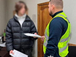 На лаву підсудних відправили двох аферистів з Одещини, які збирали донати від імені Героя України