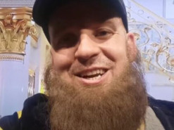 Комік із "Квартал 95" Юрій Великий висміяв Кадирова, який отримав "орден стоматології"