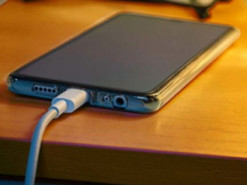 Де не можна залишати смартфон навіть на хвилину: п'ять найгірших місць