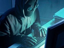 Волинянин розповсюджував мобільний додаток, який «краде» гроші з рахунків