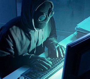 Волинянин розповсюджував мобільний додаток, який «краде» гроші з рахунків