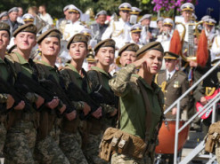 Як жінкам стати на військовий облік: покрокова інструкція