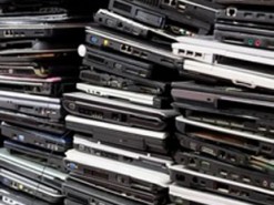 Поставки ноутбуков в марте существенно выросли