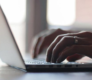 Notepad++ заблокировали в Китае из-за упоминания об уйгурах и Гонконге