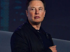 Илон Маск показал морскую «ловлю» элементов ракеты Falcon 9