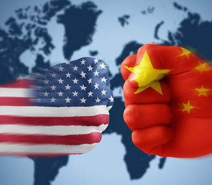 Эксперт из США предположил, что Китай шпионит за американцами через кофемашины