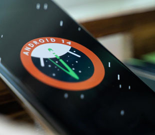 Samsung оновлює смартфони до Android 14 раніше за всіх