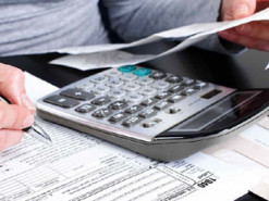 Власти Украины обложат налогом Apple, Facebook и Netflix