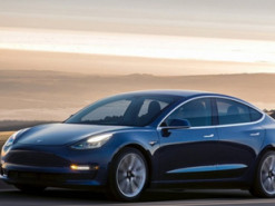 У Tesla Model 3 появилась новая версия