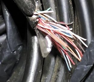 В Гребенке полиция предотвратила похищение кабеля «Укртелекома»