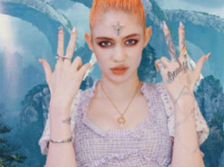 Певица Граймс, родившая Илону Маску сына, позировала на его космодроме в лосинах украинского бренда