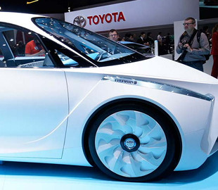 Toyota готовит релиз двух электромобилей и одного гибрида для рынка США