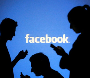 Facebook заблокировал политика из-за неблагозвучной фамилии