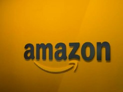Европейские депутаты призвали Amazon отказаться от "серпа и молота"