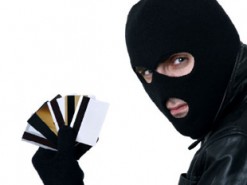 Женщина поверила смс-сообщению и осталась без 2 тысяч гривен