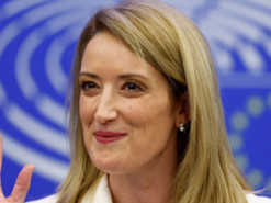 Президентка Європарламенту: потрібен оборонний союз при НАТО для зміцнення безпеки Молдови