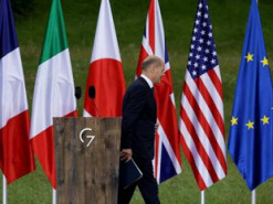 Чванливий канцлер: Шольц потрапив під вогонь критики через невдалий жарт на пресконференції