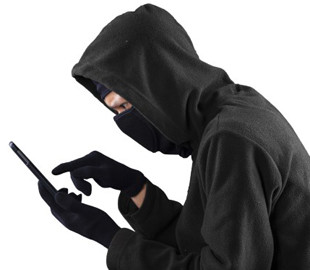 Телефонный мошенник обманул женщину на 15 тысяч гривен