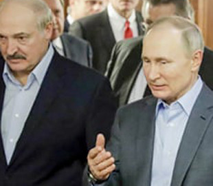 Політолог: Лукашенку найбільше варто побоюватися найближчого «союзника»