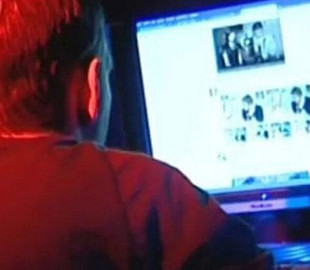 В Киеве отец продавал фильмы для взрослых с участием собственной дочери