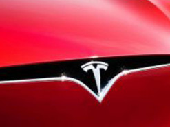 У Tesla появятся «компактный автомобиль» и «электромобиль повышенной вместимости»