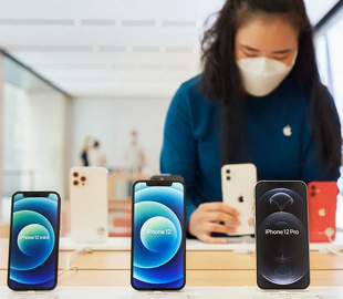 Экран iPhone 12 Pro Max сильно мерцает при записи видеороликов