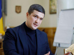 Пенсійні посвідчення двох видів з'являться в "Дії": які будуть обмеження