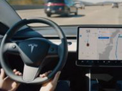 Найден еще один способ обмануть автопилот Tesla