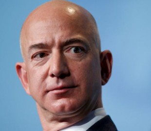 Глава Amazon Джефф Безос снова стал самым богатым человеком в мире