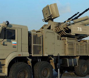 ЗМІ пишуть про ураження "Панцир-С" під Бєлгородом. Губернатор запевняє, що "горить трава"