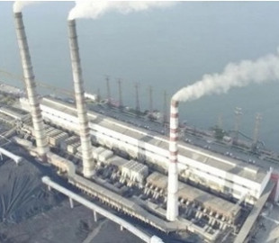 Завербував неповнолітню для збору даних про Бурштинську ТЕС і аеропорт Франківська: громадянина РФ заочно арештували